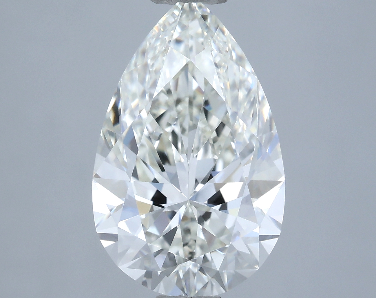 2.22 Carat · G · VVS1 Rare Carat Ideal Cut